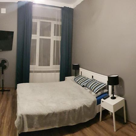 Apartamenty Rowna Kielce Ngoại thất bức ảnh